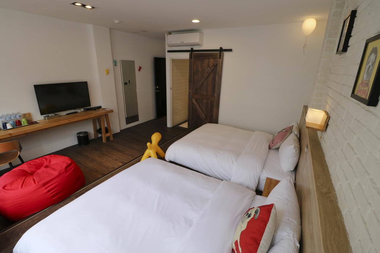 Pinestone Inn Ji'an Buitenkant foto